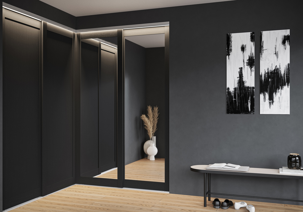 Skyvedørsfront i eikefiner, lakkert, lignende produkter